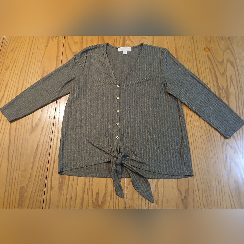 Michael Kors EUC Women's Sage Green Button-Down Top Size L